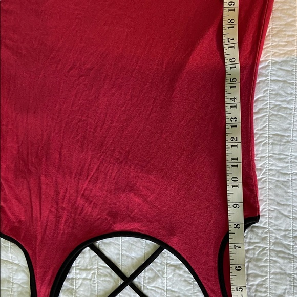 Victorias Secret pink and black loose fit comfortable tank top - Picture 8 of 12